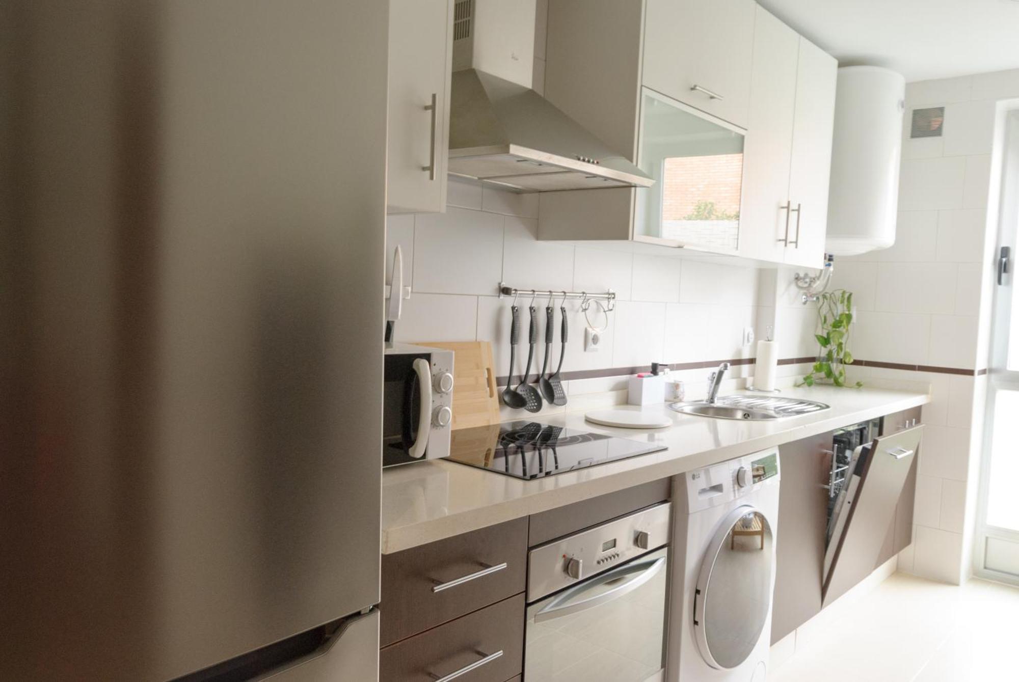 Apartamento Nuevo, Con Parking Gratuito Y A Un Paso Del Casco Historico